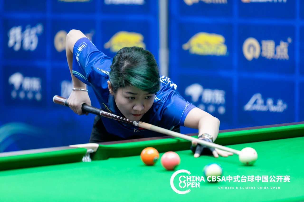 【有远见 选璟点】来啊灌他！V800台尼首位形象代言人就是徐小圈！